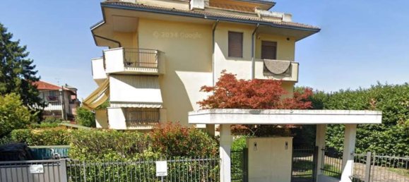 Apartamento de 9 divisões em Romano di Lombardia, Italy N.º 285181 9