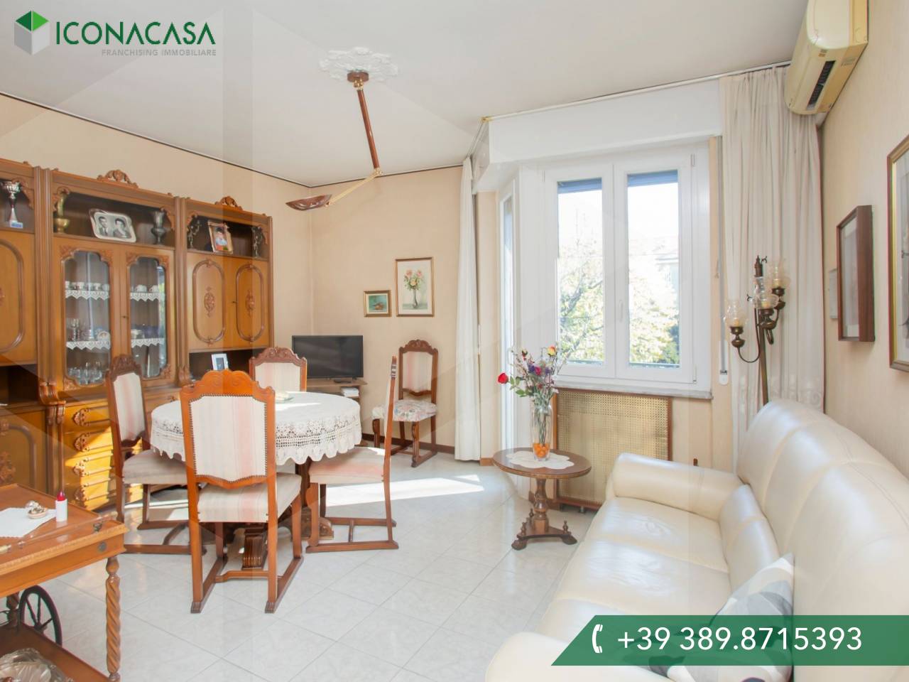 3-salle Appartement à Milan, Italy No. 241673