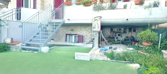 5 bedrooms House in Termoli, Italy No. 334893 5