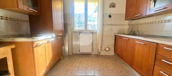 5 bedrooms House in Termoli, Italy No. 334893 14