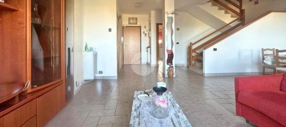 5 bedrooms House in Termoli, Italy No. 334893 11