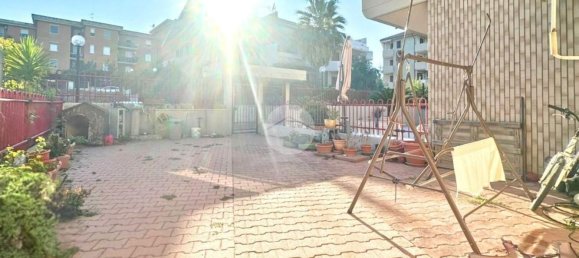 5 bedrooms House in Termoli, Italy No. 334893 3