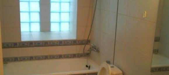 3 bedrooms Apartment in Baku, Azerbaijan No. 697 5