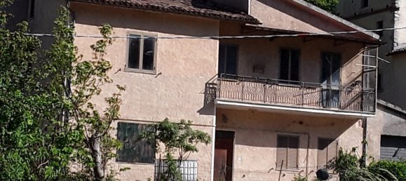 8 bedrooms House in Marche, Italy No. 372813 4