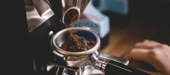 1 room Commercial property in Milan, Italy No. 249358 5