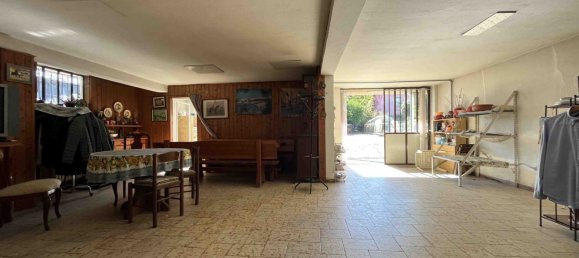 Вилла с 5 комнатами в Анджера, Италия № 258082 18