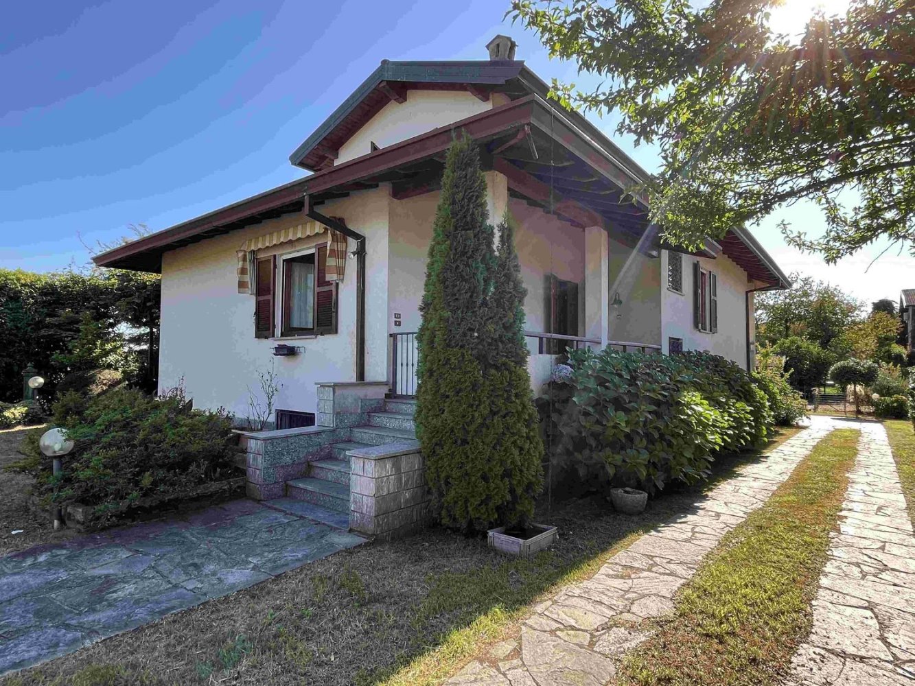 Вилла с 5 комнатами в Анджера, Италия № 258082