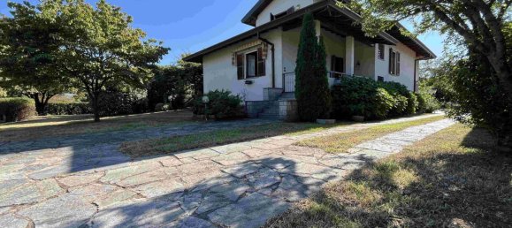 Вилла с 5 комнатами в Анджера, Италия № 258082 5