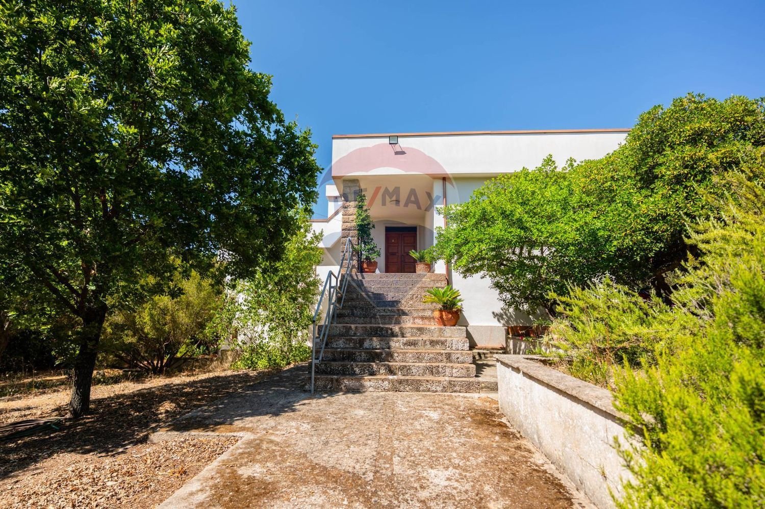 11 bedrooms Villa in Sassari, Italy No. 312428