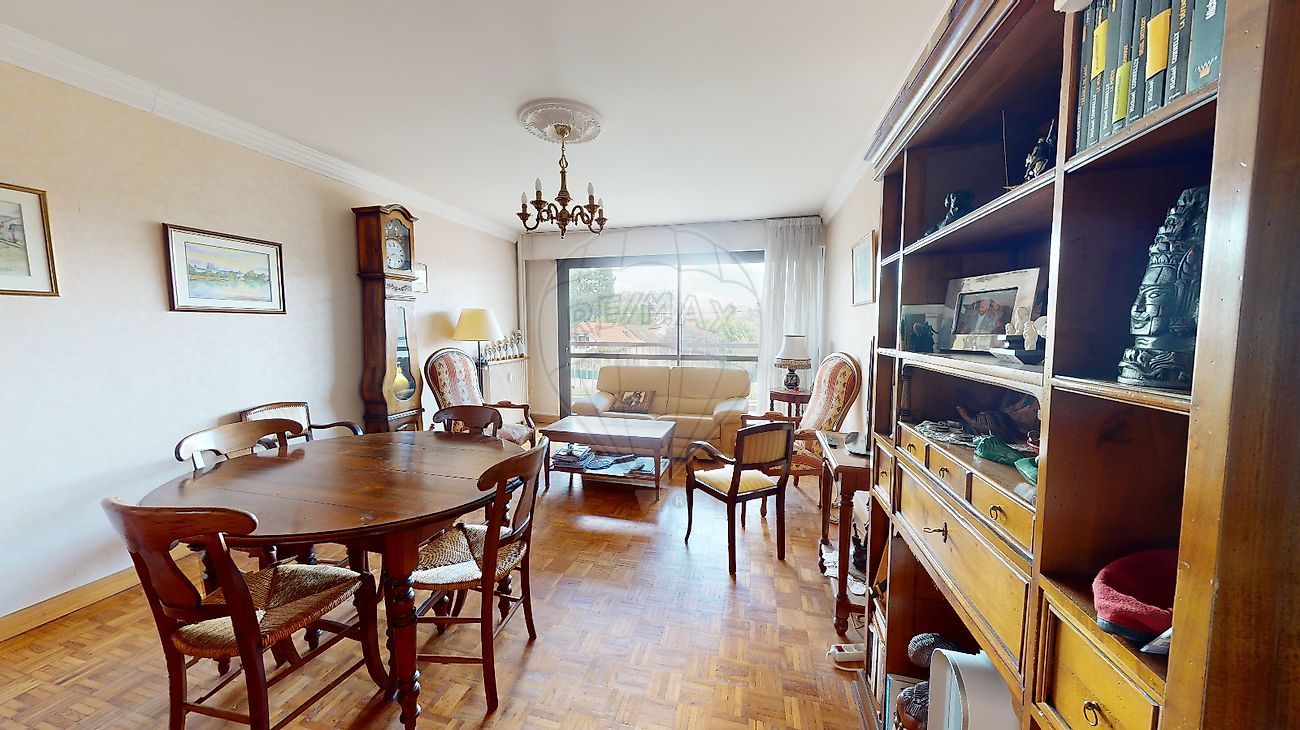 2 Schlafzimmer Wohnung in Orleans, France, Nr. 63114