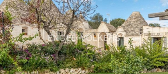 3 bedrooms House in Monopoli, Italy No. 126187 4