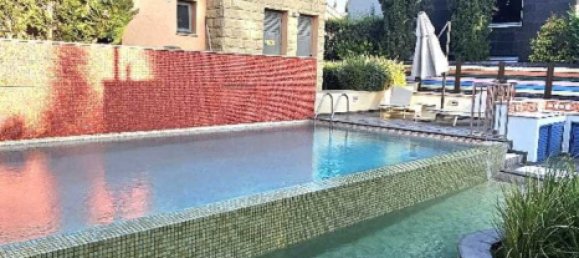 4 bedrooms Apartment in Pyrgos, Cyprus No. 20814 11