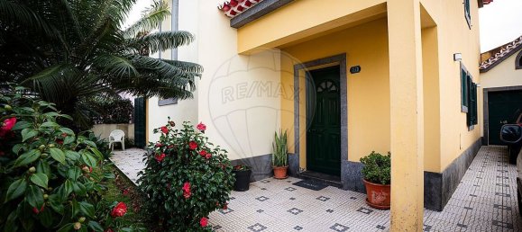 Casa de 4 dormitorios en Ribeira Grande, Portugal No. 166188 2