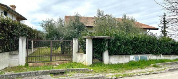 6 rooms House in Treglio, Italy No. 67605 27