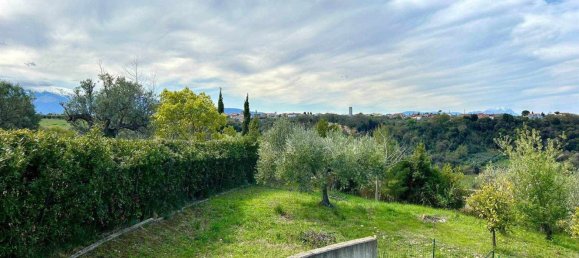 6 rooms House in Treglio, Italy No. 67605 41