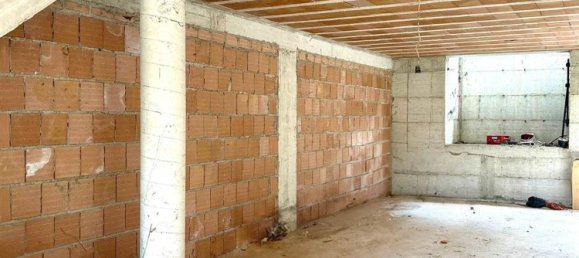 6 rooms House in Treglio, Italy No. 67605 34