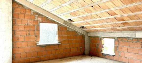 6 rooms House in Treglio, Italy No. 67605 38