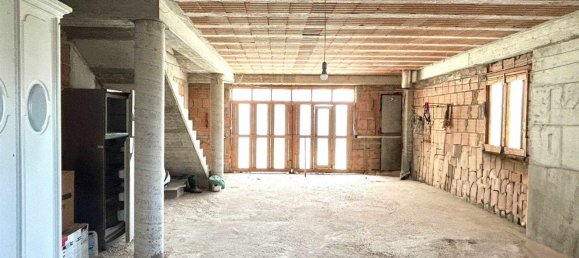 6 rooms House in Treglio, Italy No. 67605 30