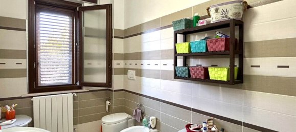 6 rooms House in Treglio, Italy No. 67605 7