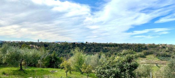 6 rooms House in Treglio, Italy No. 67605 42