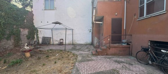 3غرفة شقة في Ferrara, Italy رقم 263250 25