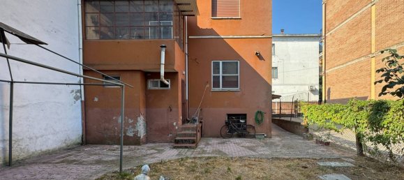 3غرفة شقة في Ferrara, Italy رقم 263250 26