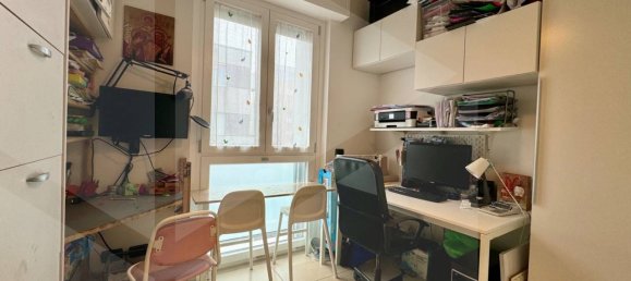 Apartamento de 6 divisões em San Giuliano Milanese, Italy N.º 27140 7