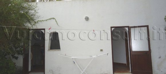 4 Schlafzimmer Villa in Lipari, Italy, Nr. 153845 28