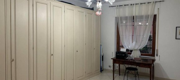 Квартира с 6 комнатами в Генуя, Италия № 32565 12