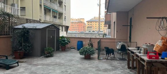 Квартира с 6 комнатами в Генуя, Италия № 32565 30