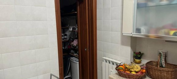 Квартира с 6 комнатами в Генуя, Италия № 32565 21