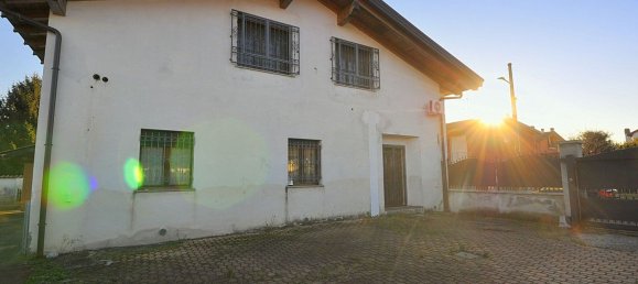 8 rooms Villa in Inveruno, Italy No. 20346 36