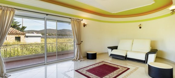 4 bedrooms House in Faro, Portugal No. 122331 5