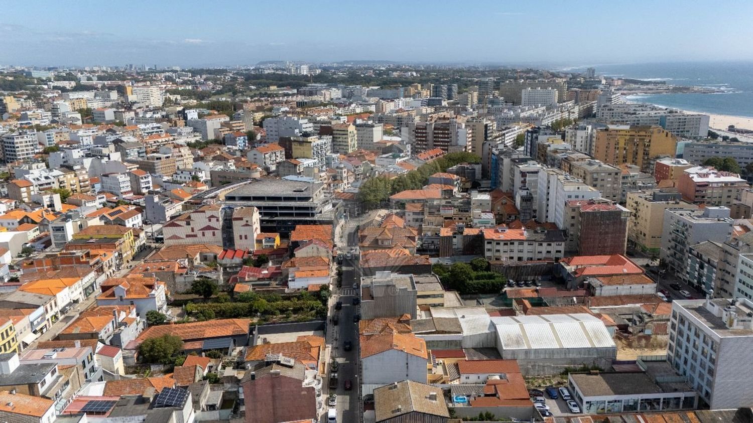  بناية في Matosinhos, Portugal 242متر مربع رقم 88316