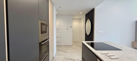 2 dormitorios ático en venta en Torrevieja, Alicante, Comunidad Valenciana, Spain № 365826 2