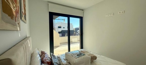 2 dormitorios ático en venta en Torrevieja, Alicante, Comunidad Valenciana, Spain № 365826 5