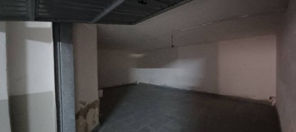 30m² Garage in Battipaglia, Italy No. 152184 10