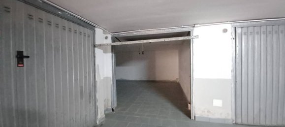 30m² Garage in Battipaglia, Italy No. 152184 9