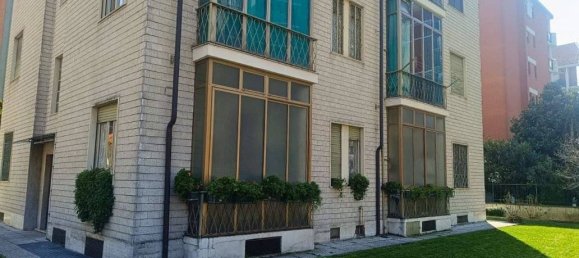 2 غرف نوم شقة في Turin, Italy رقم 11880 29