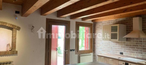 3 bedrooms House in Papozze, Italy No. 300542 3