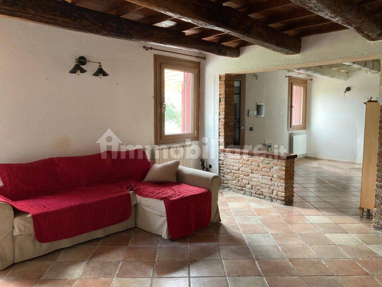 3 bedrooms House in Papozze, Italy No. 300542