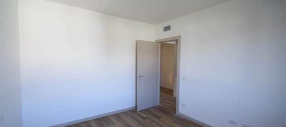 4-Zimmer Haus in Piacenza, Italy, Nr. 221966 74