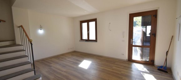 4-Zimmer Haus in Piacenza, Italy, Nr. 221966 4