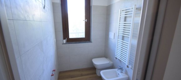 4-Zimmer Haus in Piacenza, Italy, Nr. 221966 34