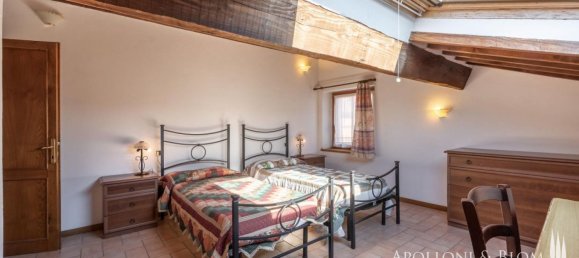 5 chambres Penthouse à Montepulciano, Italy No. 57080 15