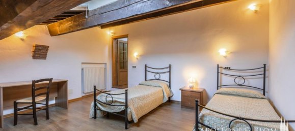 5 chambres Penthouse à Montepulciano, Italy No. 57080 7