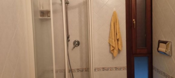 5 rooms Apartment in Martinsicuro, Italy No. 34998 9