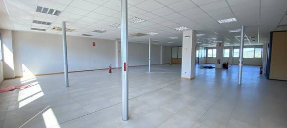 Büro in Chartered Community of Navarre, Spain 621m², Nr. 87328 22