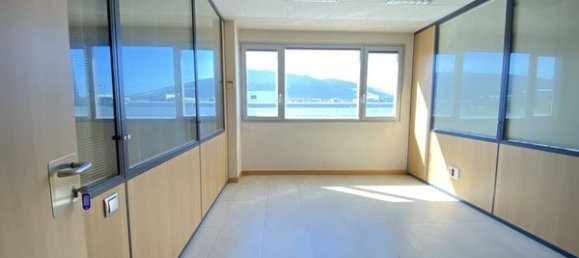 Büro in Chartered Community of Navarre, Spain 621m², Nr. 87328 20