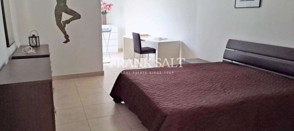 2 bedrooms Penthouse in Saint Julian's, Malta No. 3898 11